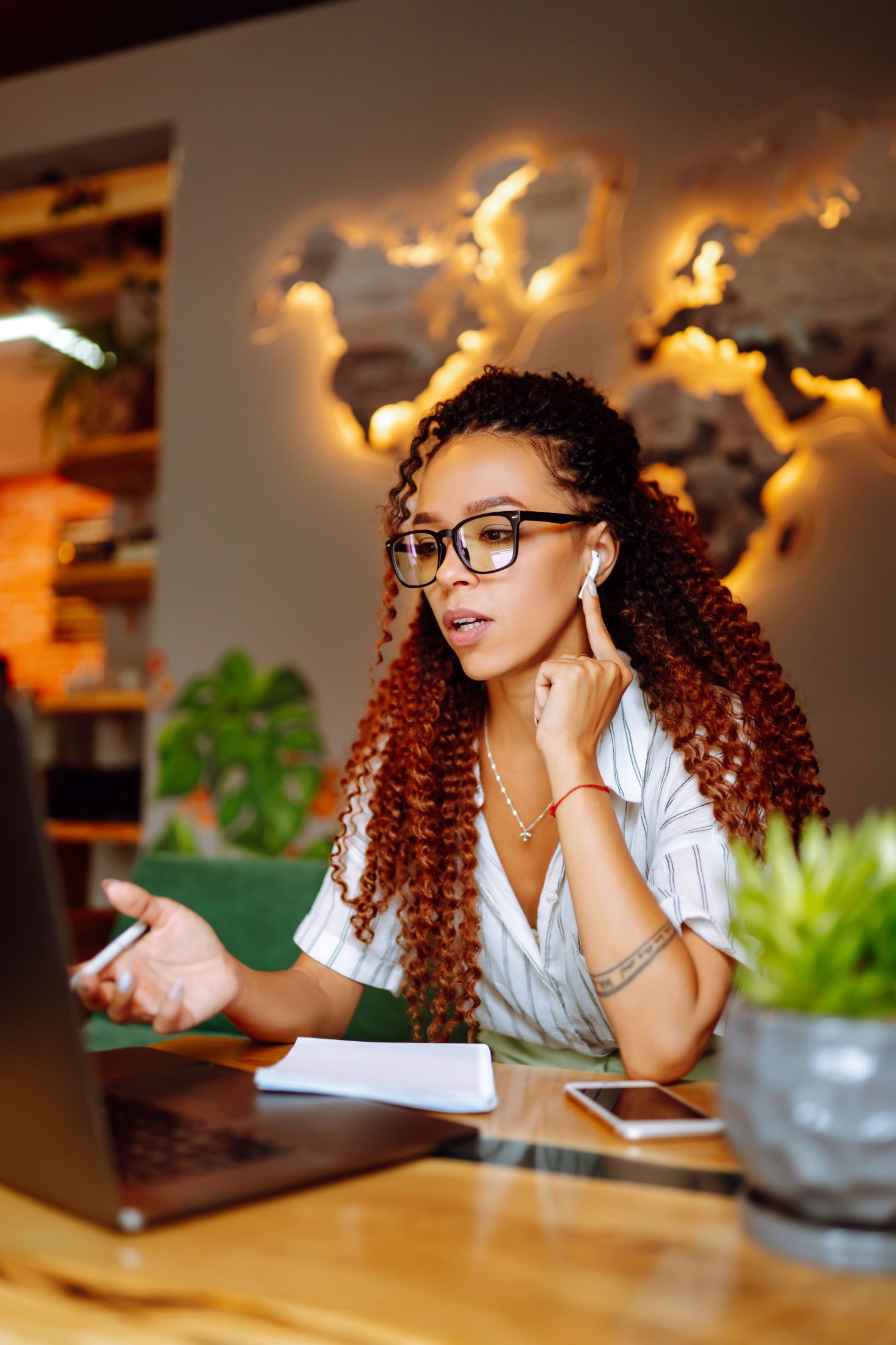 digitalmarketingcourse2 Student taking SiteLogic's OMCA digital marketing certification prep course